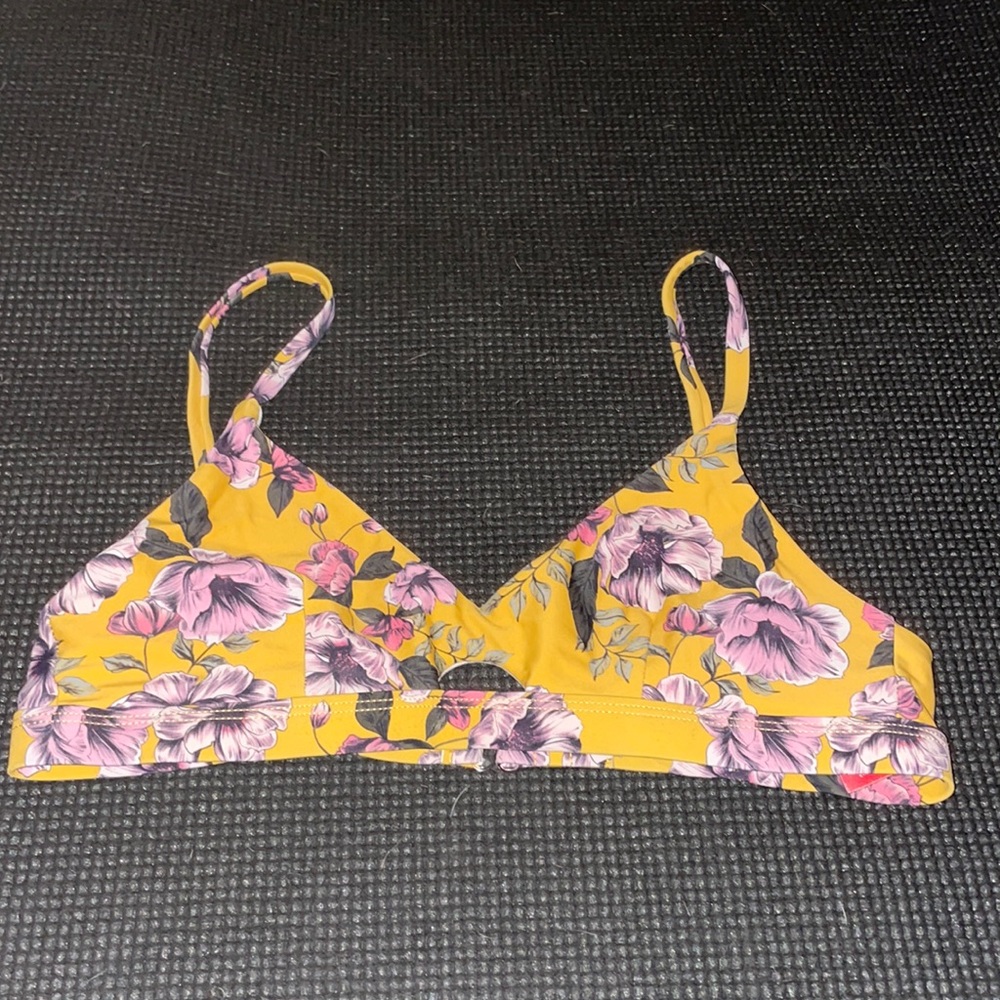 Bikini top